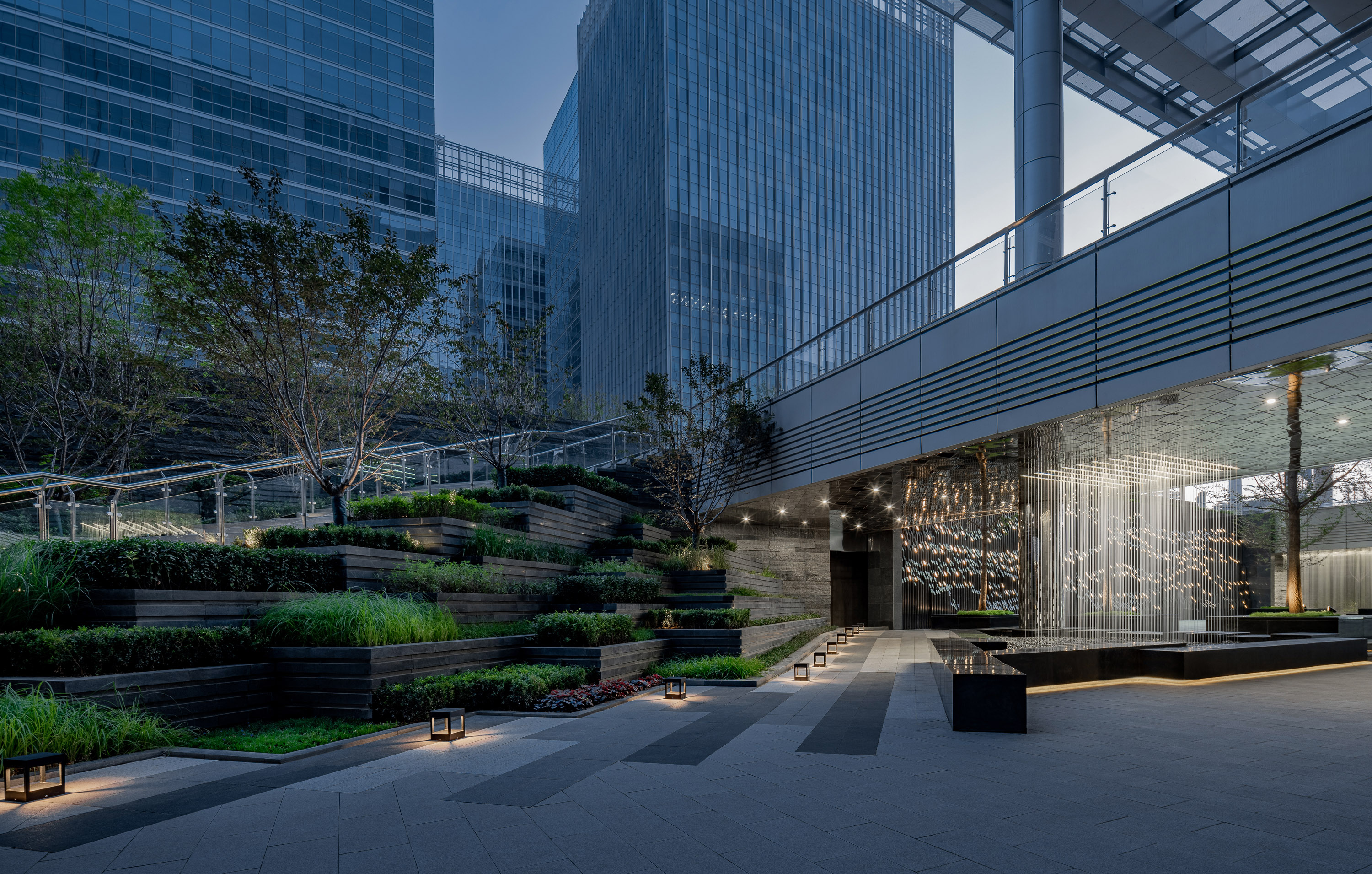 A new shopping experience within landscape diorama